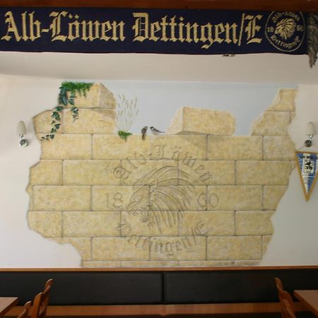 Gasthaus Traube Dettingen an der Erms Exteriör bild